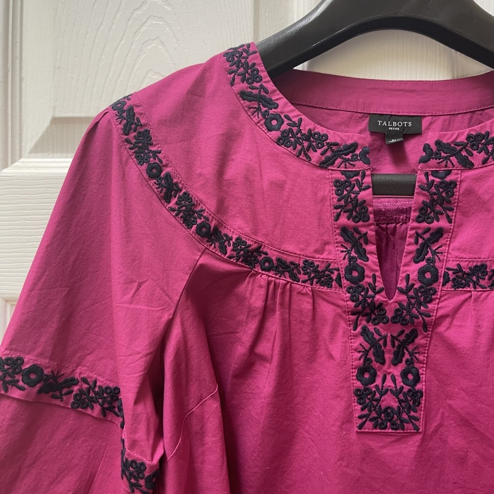 Talbots Womens Petite Sm Embroidered Puff Sleeve Boho V-Neck Top Peasant Stretch